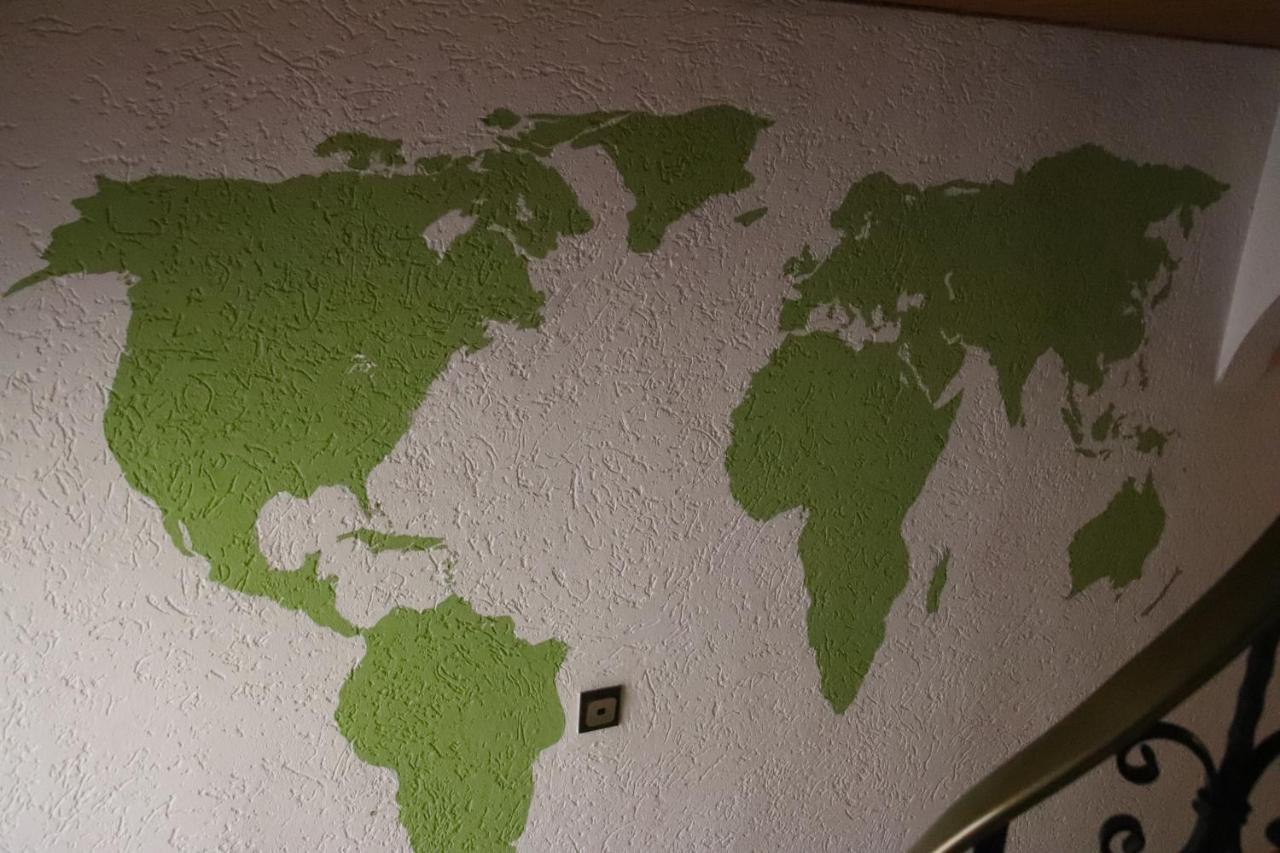 Hostel Bad Salzig บอพพาร์ด ภายนอก รูปภาพ